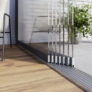 Glazen schuifwanden 7 rails helder glas antraciet